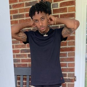 Meet your Posher, Donyae